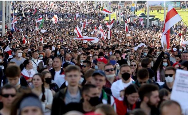 воскресный марш в Беларуси