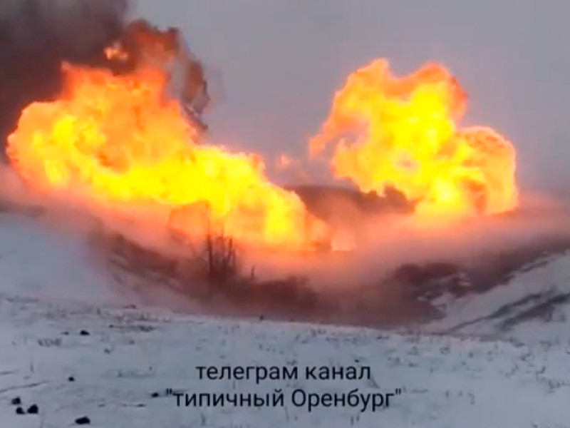 На магистральном газопроводе в Илекском районе произошла утечка газа со взрывом